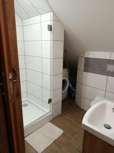 Checz Gościnna- pokoje,sauna,jacuzzi, sala konferencyjna