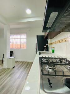 Edificio 6-413 APT 202