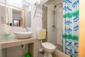 Apartment Garden by the sea