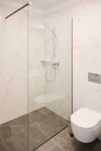 White I One Bedroom Apartment I One Cotroceni Park