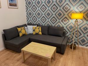 CenterPoint R7 Apartment