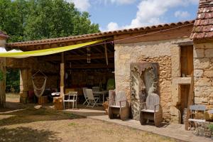 Sejours a la campagne la meyrolette : Maison en Bois en A