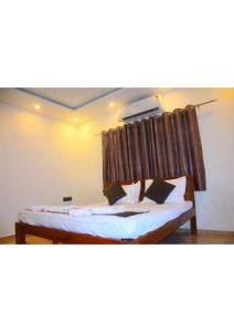 Roshni guest house