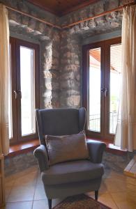 Stone house Amfikleia