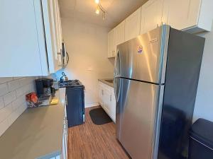 Modern 1BR Gem in Chicago - Kenwood 501