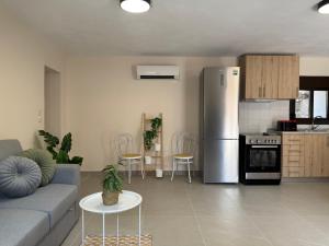 Konstantinos Junior Apartment I