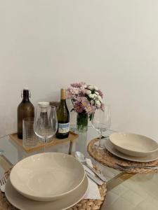 The Hill Studio - Free Parking & Walk to Old Town