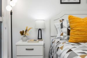 Downtown Urban Oasis I Entertainment District