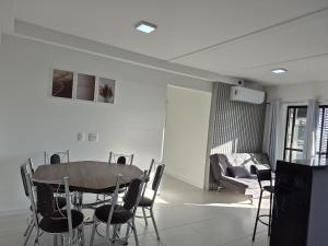 Skyline Comfort Club - Azul Celeste