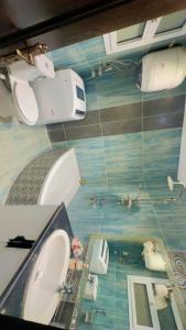 بيت هادئ وقريب من الخدمات