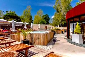 Mobil-home domaine la yole 5 étoiles