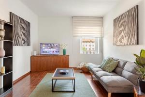 Relax bicamere in centro, vicino stazione e teatro