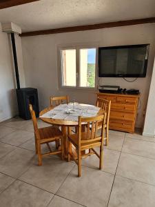 Appartements Les Roses : photos des chambres