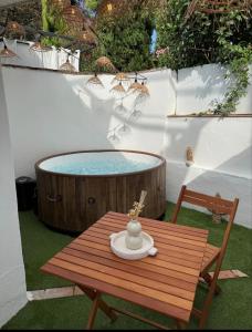 Appartements Escapade Tournefeuille, jacuzzi, balneo, terrasse : photos des chambres