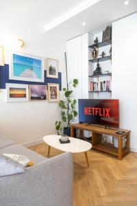 Appartement Avec Piscine Métro Convention