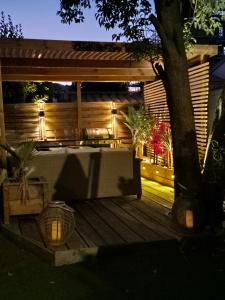 Magnifique appartement 2 chambres avec 50 m2 de jardin privatif