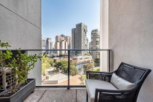 Studio Alto Padrão com Limpeza Diária - EF49