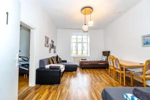 Family Apartment near Schönbrunn Palace HL18