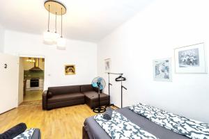 Family Apartment near Schönbrunn Palace HL18