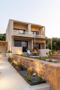 Enalis Studios & Apartments