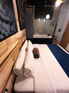 Stylish Stay near Lleras Park