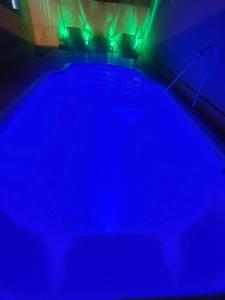 Linda casa em Araruama com piscina