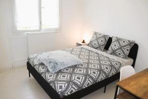 Appartements Les Erables Appart - 3 chambres - Spacieux et moderne avec balcon, parking et wifi : photos des chambres