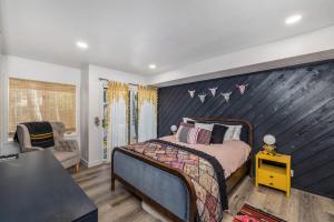 Ridgepoint Retreat - Mountain Escape for 8 with Resort Amenities