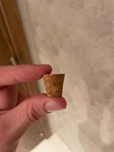 2BR SEAVIEW Apt in prime location 1 min from sea