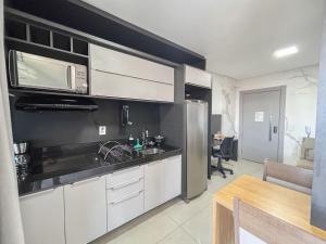 Estúdio Alto e Aconchegante no 18º andar