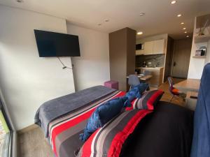 Acogedor apartamento en Chapinero - WiFi, seguridad 24h, gym y más