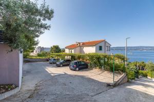 Studio Balica Rat 4868a