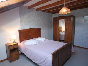 Maisons de vacances Gite spacieux et confortable au Val d'Ajol, a proximite de Plombieres-les-Bains, animaux de ferme ! - FR-1-589-139 : photos des chambres
