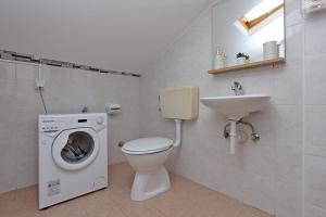 Apartments by the sea Kampor, Rab - 24630