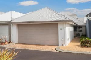 Geographe Marina Retreat- WIFI, Bikes and Kayaks