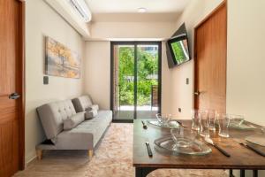 Apt with Private Rooftop in Tulum, 2 BR