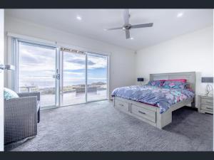 Ocean Front retreat Fleurieu Coast Wirrina Cove