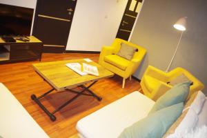 Le Relais de la Poste Roubaix 6ch 6 sdb, 12 pers Centre Fibre