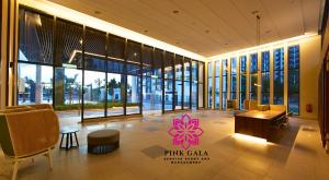 Timurbay Sidecation Studio Apartment - Walk to Beach, Enjoy Pool & Sea View by PG Management