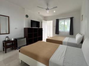 Lycanhikers Apartments