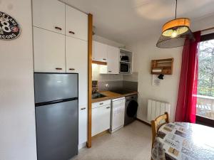 Appartements Appartement cosy avec balcon et vue sur parc - FR-1-515-230 : photos des chambres