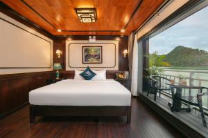 Halong Arcadia Cruise