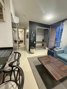 Apartamento súper dotado con aire acondicionado