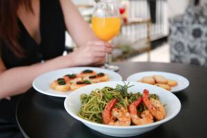 CityHouse- El Pino Realm at Metro Ben Thanh Market