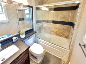 Cozy stay in Cental Vancouver