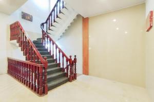 RedDoorz at Rejoss Lux Medan