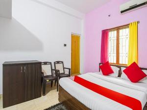 Hotel O Purple Inn Bahadalpur Railway Station