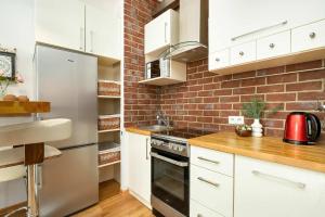 Bright Apartment Rybacka in Władysławowo with Parking by Noclegi Renters