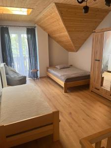 Nowe i bliskie naturze - Twoja rodzinna oaza w Krynicy-Zdroju