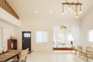 Jeju Palm Spa Pool Villa